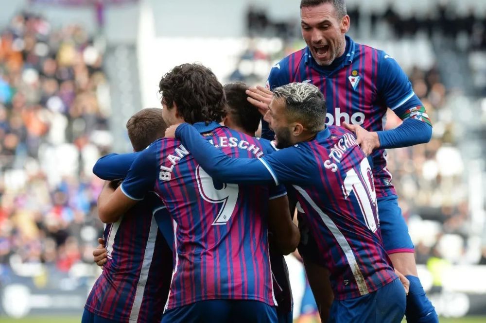 越来越多的 越来越多的