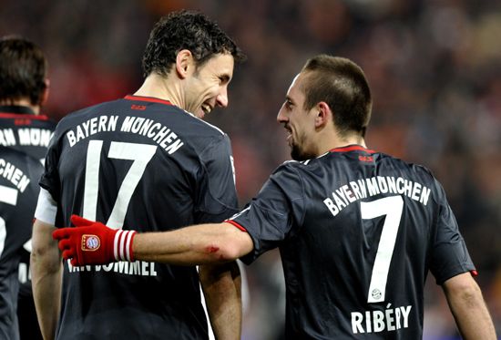 伯顿的全面 伯顿的全面